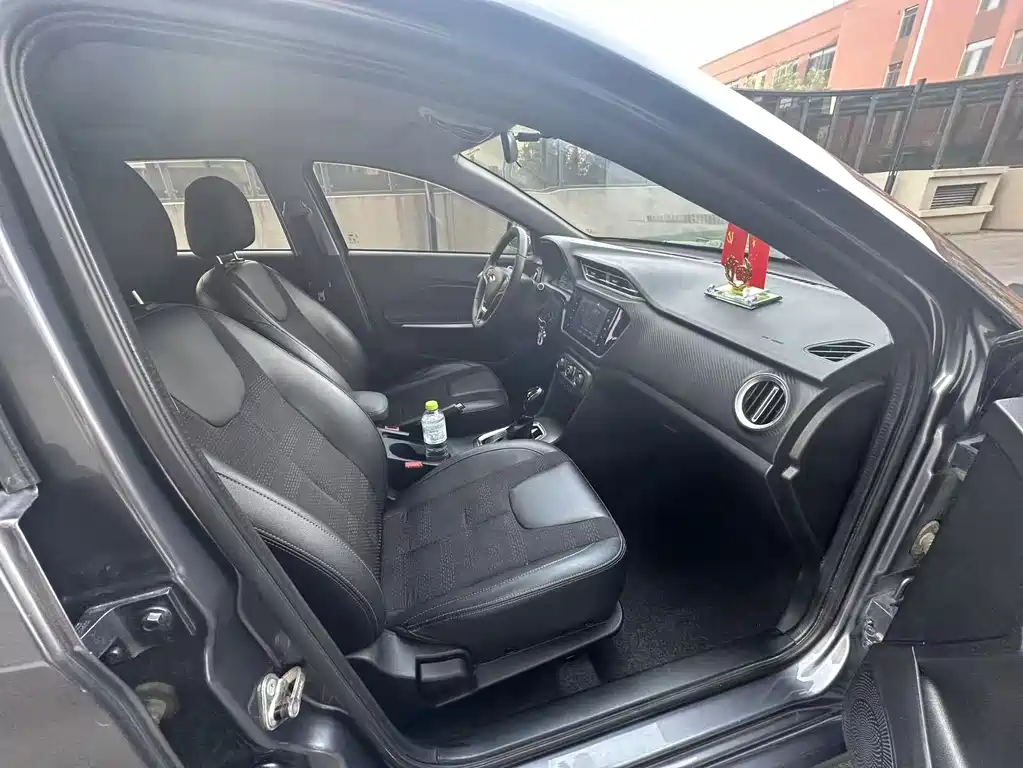 Chery Tiggo 3x 2018 — фото 9