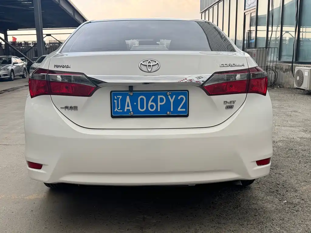 Toyota Corolla 2018 — фото 6