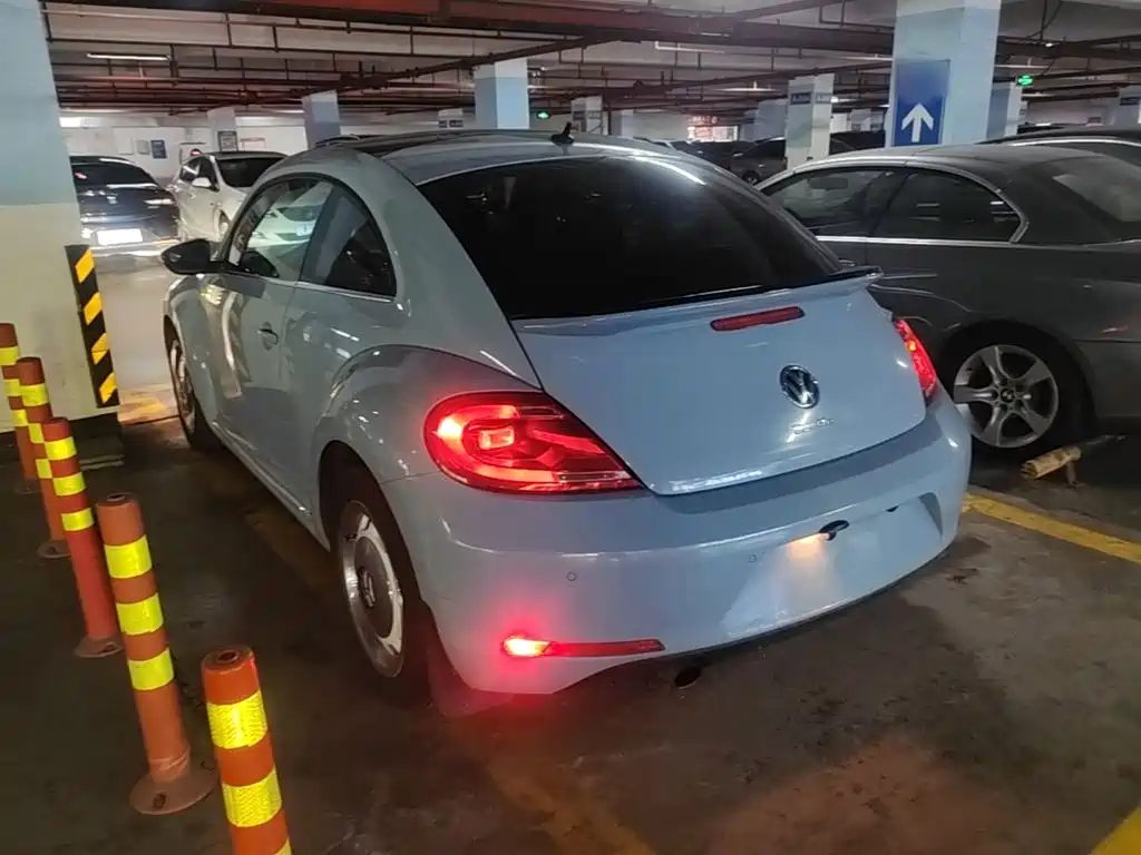 Volkswagen Beetle 2015