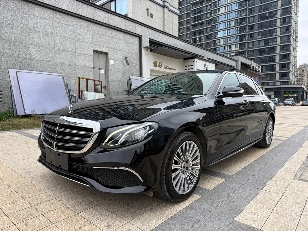 Mercedes-Benz E-Class 2019 — фото 1