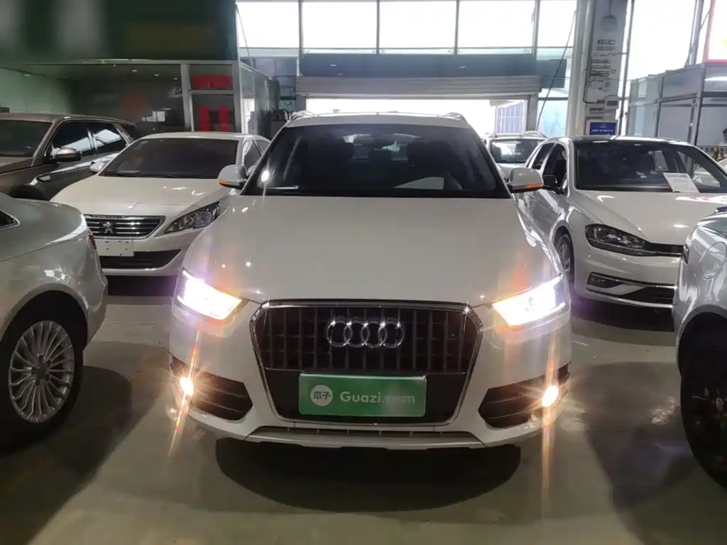 Audi Q3 2014