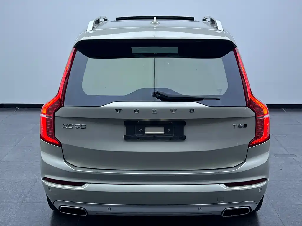 Volvo XC90 2016 — фото 4