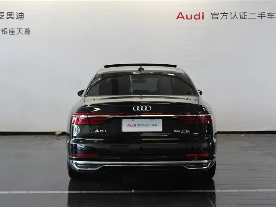 Audi A8 2020 — фото 6
