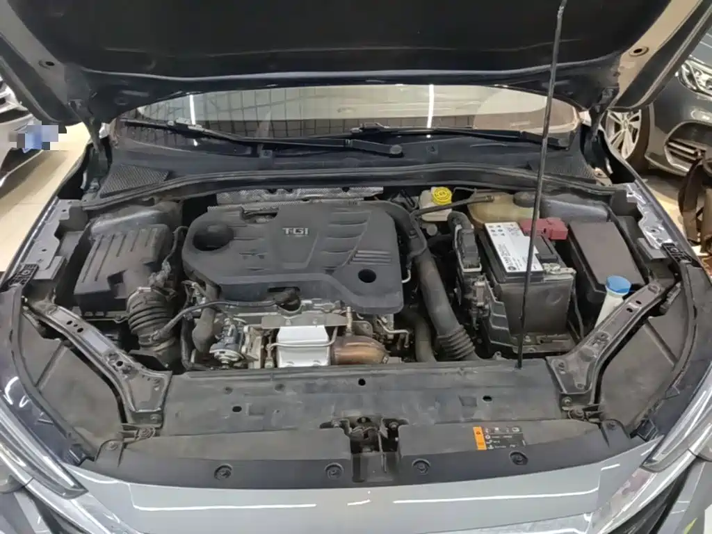 Roewe i6 MAX 2020 — фото 20