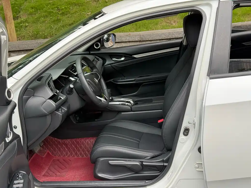 Honda Civic 2017 — фото 14