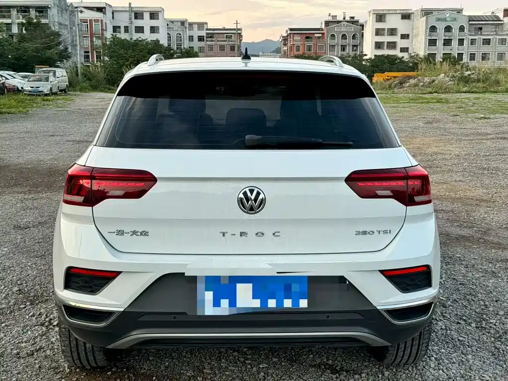 Volkswagen T-Roc 2020 — фото 8