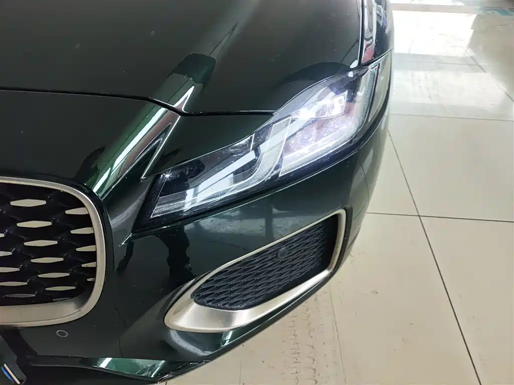 Jaguar XFL 2023 — фото 18