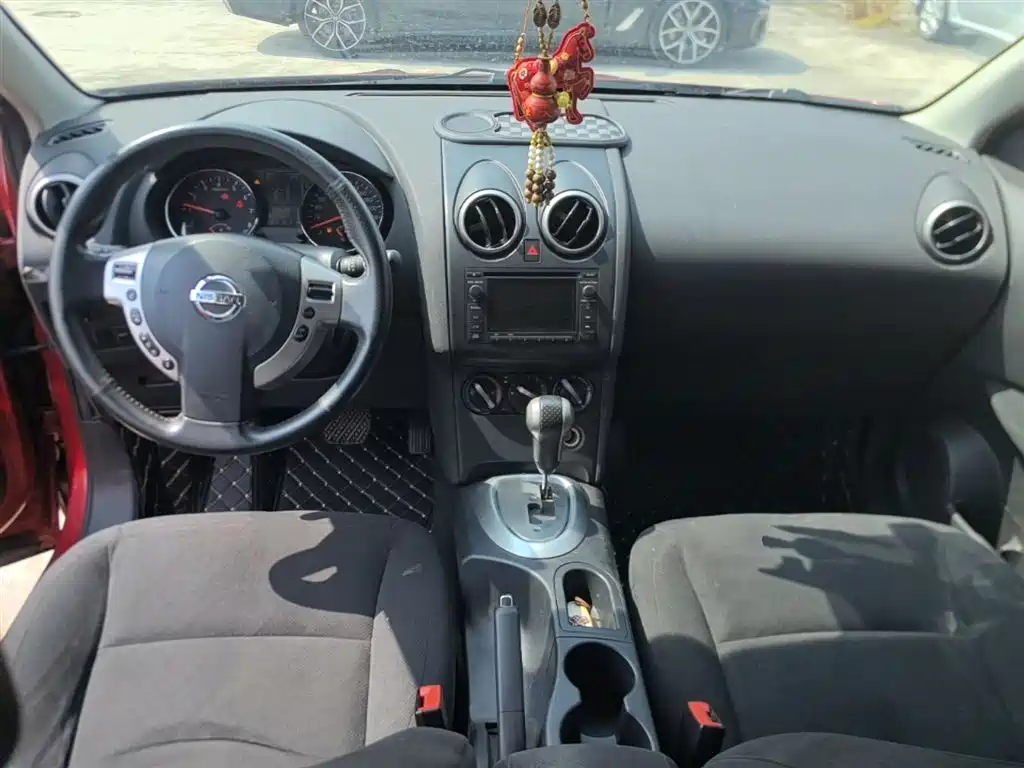 Nissan Qashqai 2015 — фото 10