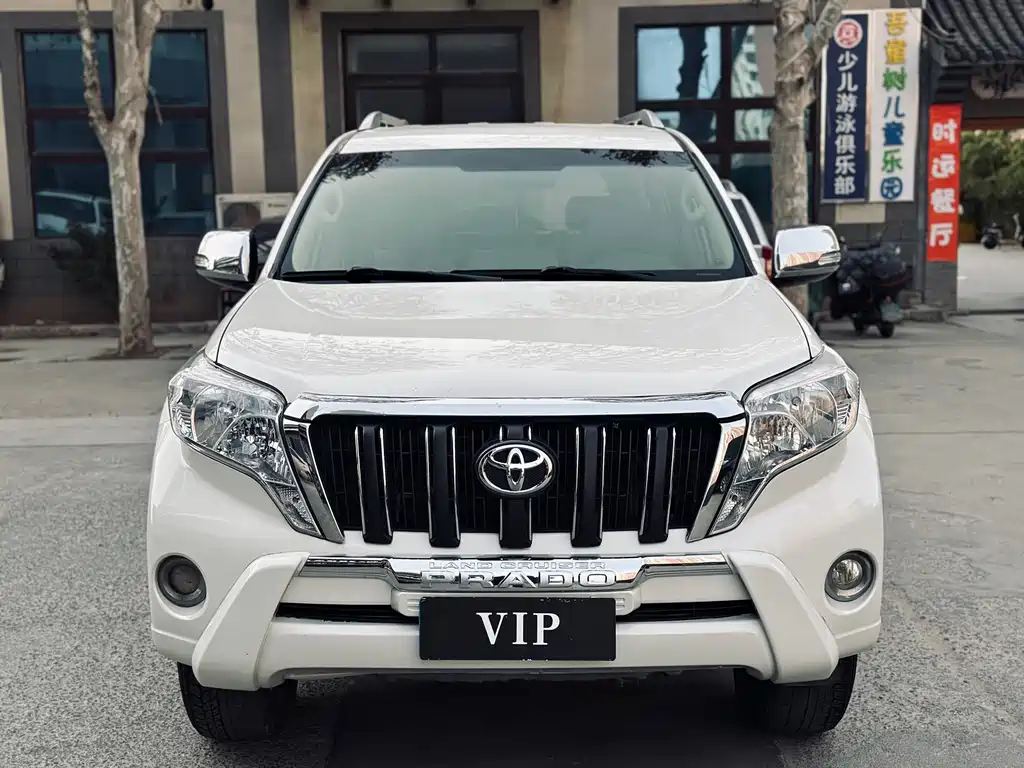 Toyota Prado 2017 — фото 2