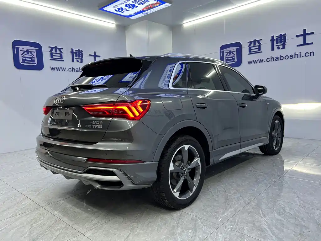 Audi Q3 2023 — фото 16