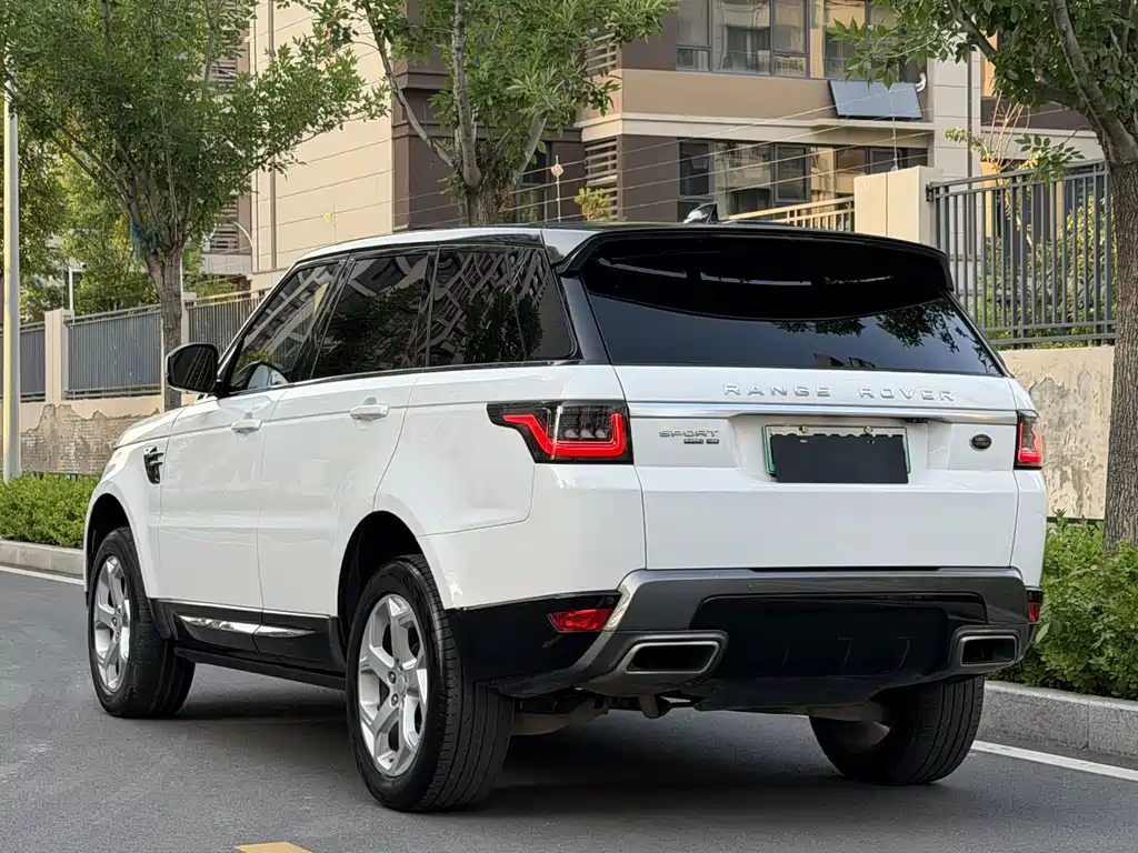 Land Rover Sport PHEV 2018 — фото 9
