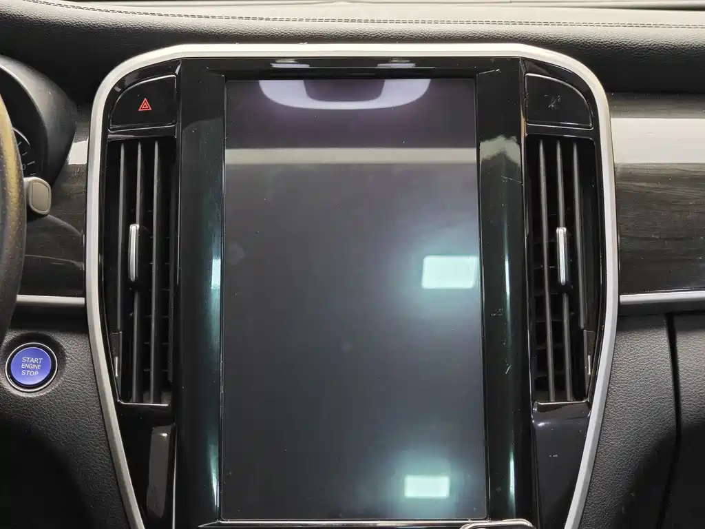 BYD MAX 2018 — фото 15
