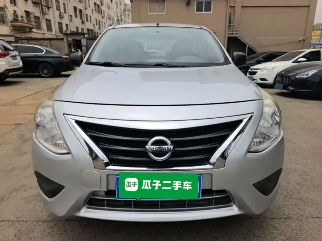 Nissan Sunny 2015 — фото 3