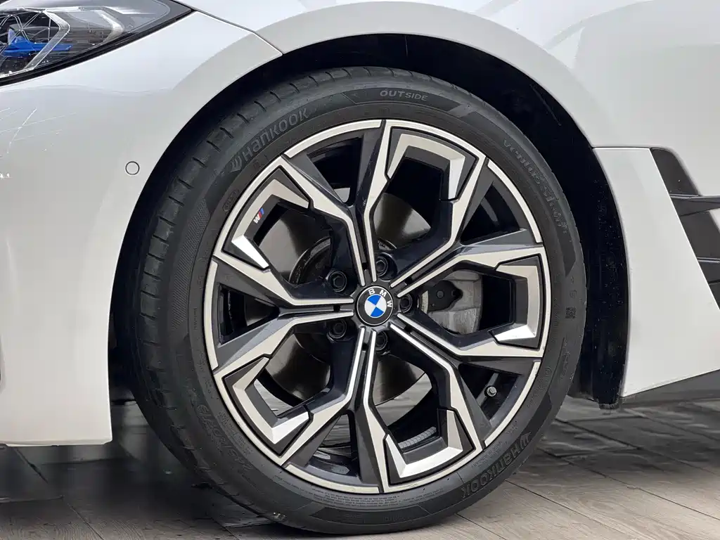 BMW 4 Series 2022 — фото 19