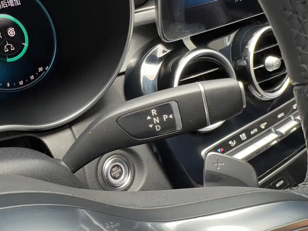 Mercedes-Benz C-Class 2019
