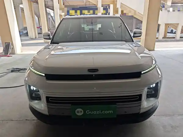 Geely ICON 2020