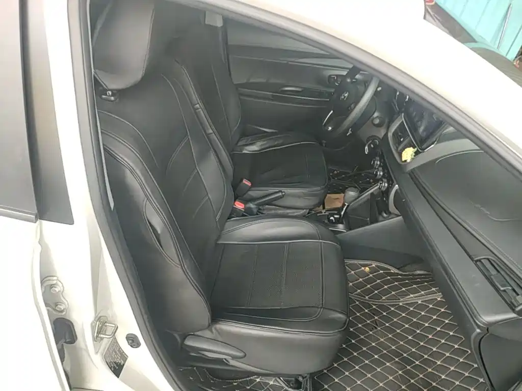 Toyota Yaris L 2022 — фото 25