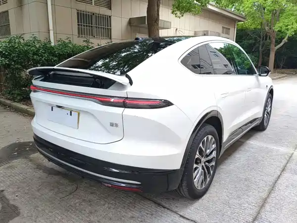 NIO EC6 2025
