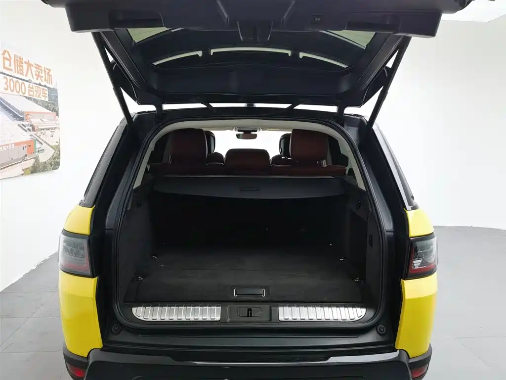 Land Rover Sport PHEV 2020 — фото 16