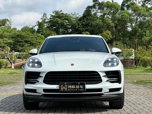 Porsche Macan 2020