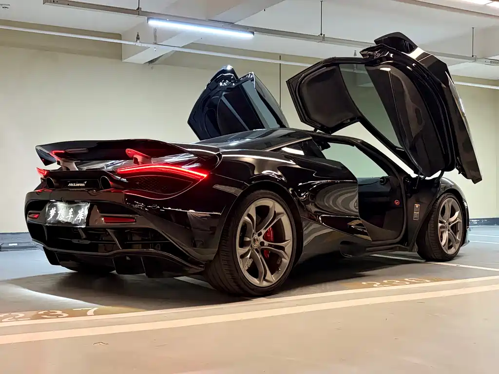 McLaren 720S 2019 — фото 3