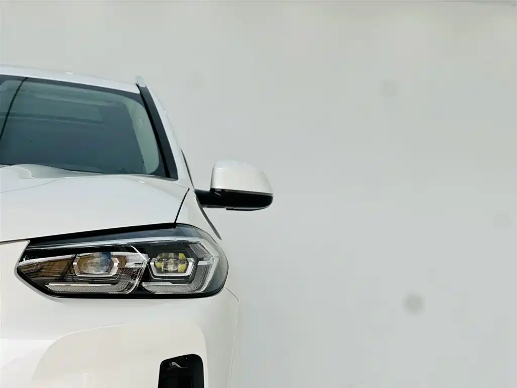 BMW X3 2022 — фото 9