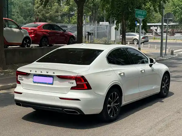 Volvo S60 2020