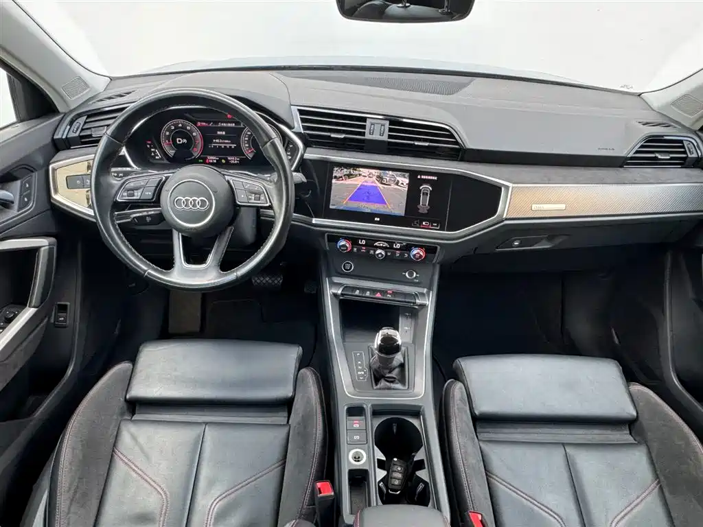 Audi Q3 Sportback 2023 — фото 15