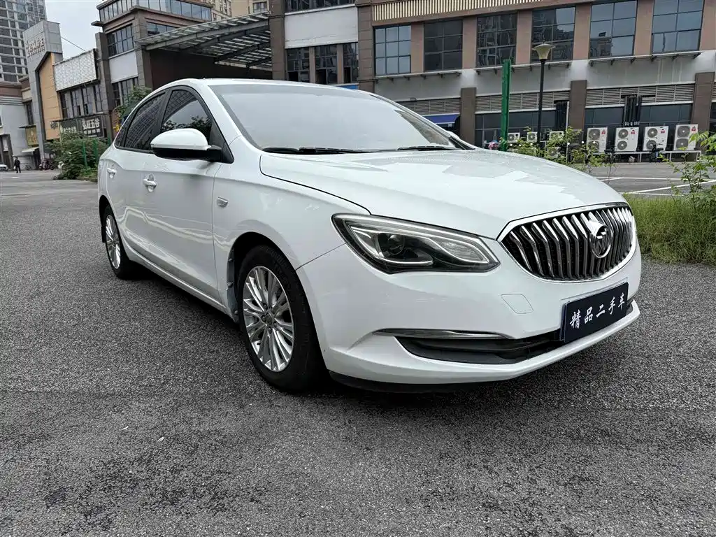 Buick Excelle 2016 — фото 3