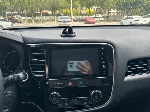 Mitsubishi Outlander 2021
