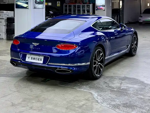 Bentley Continental 2020