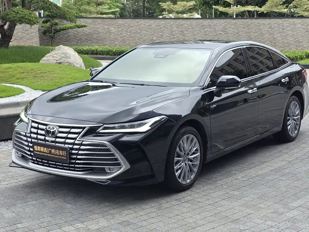 Toyota Avalon 2024 — фото 1