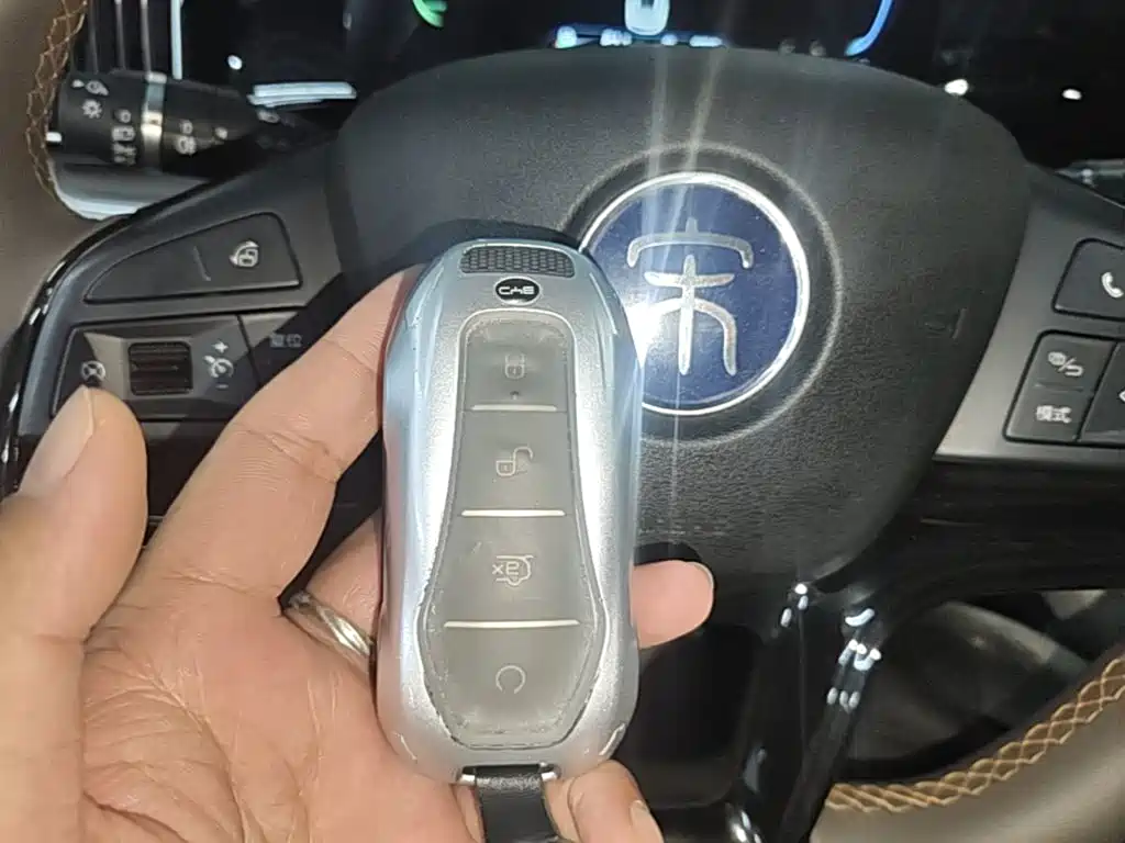 BYD Pro New Energy 2022 — фото 9