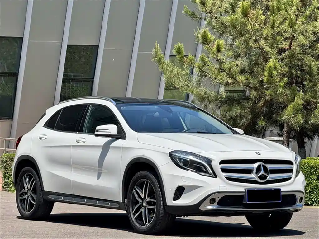 Mercedes-Benz GLA 2016 — фото 8
