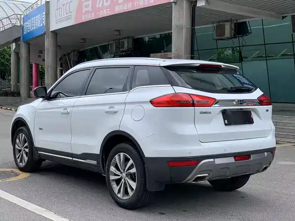 Geely Boyue 2016