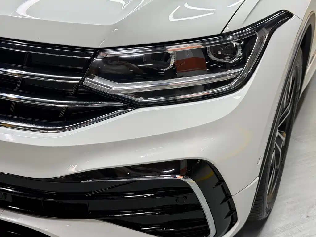 Volkswagen Tiguan L 2022 — фото 25