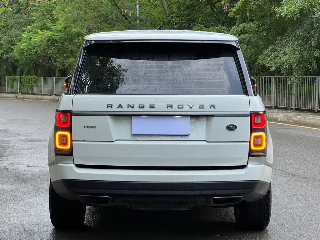 Land Rover Range Rover 2018 — фото 23