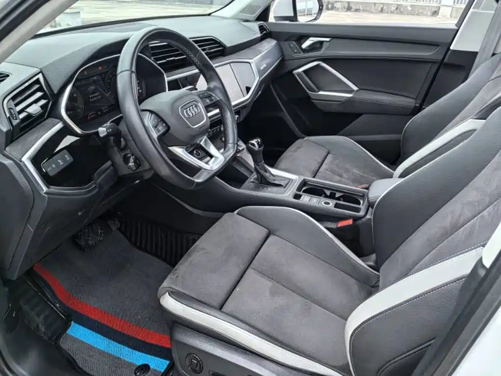 Audi Q3 2023