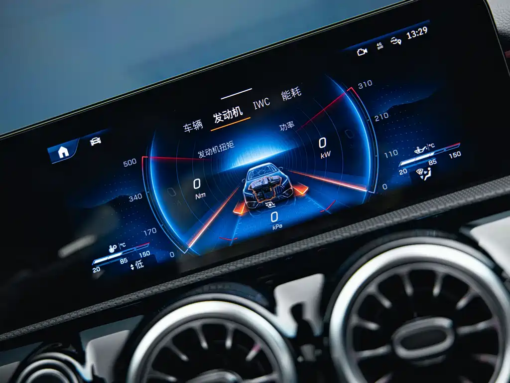 Mercedes-Benz A-Class AMG 2026 — фото 14