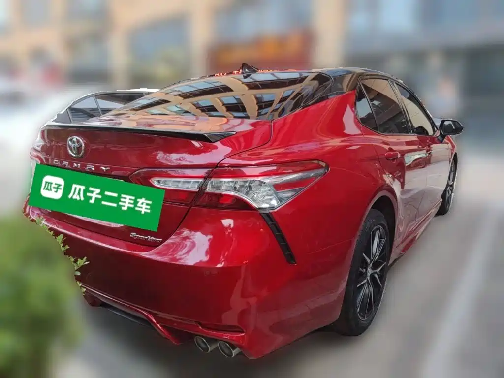 Toyota Camry 2021 — фото 5