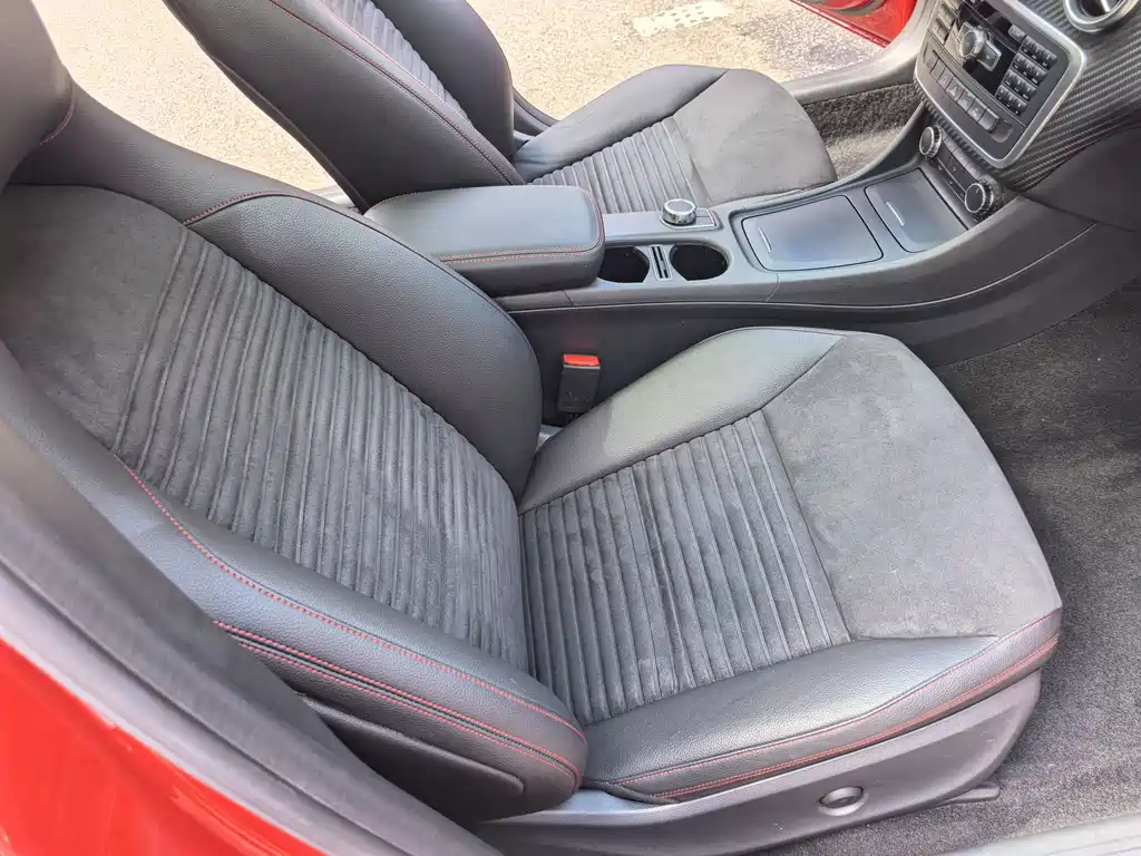 Mercedes-Benz A-Class 2015 — фото 15