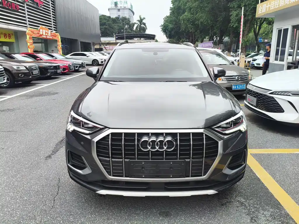 Audi Q3 2023 — фото 2
