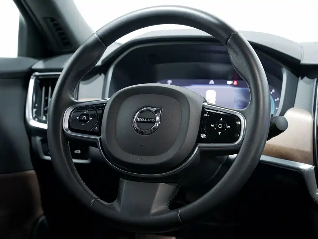 Volvo S90 2021 — фото 9
