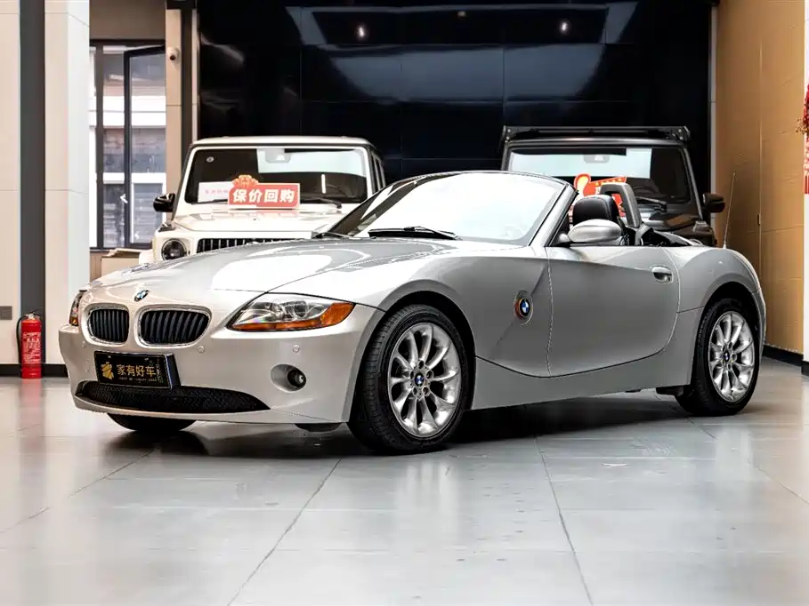 BMW Z4 2003 — фото 1