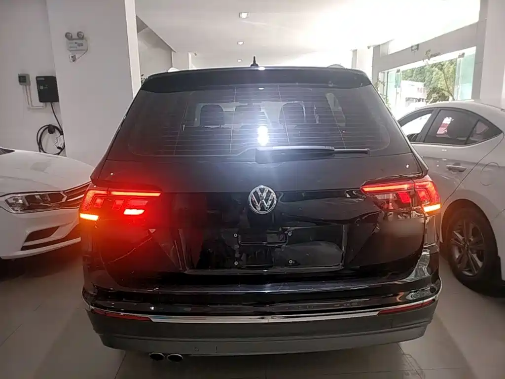 Volkswagen Tiguan L 2019 — фото 6