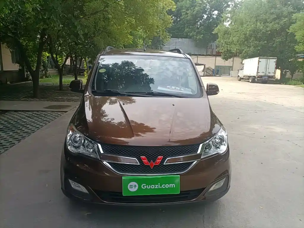 Wuling Hongguang 2016
