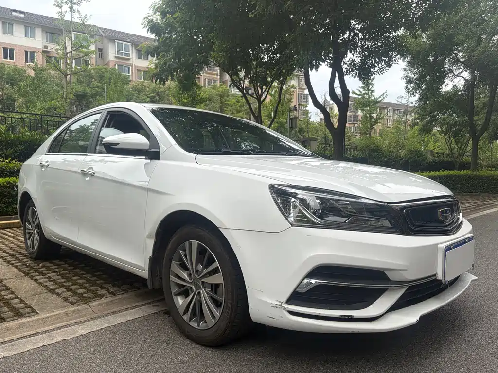 Geely Emgrand 2018