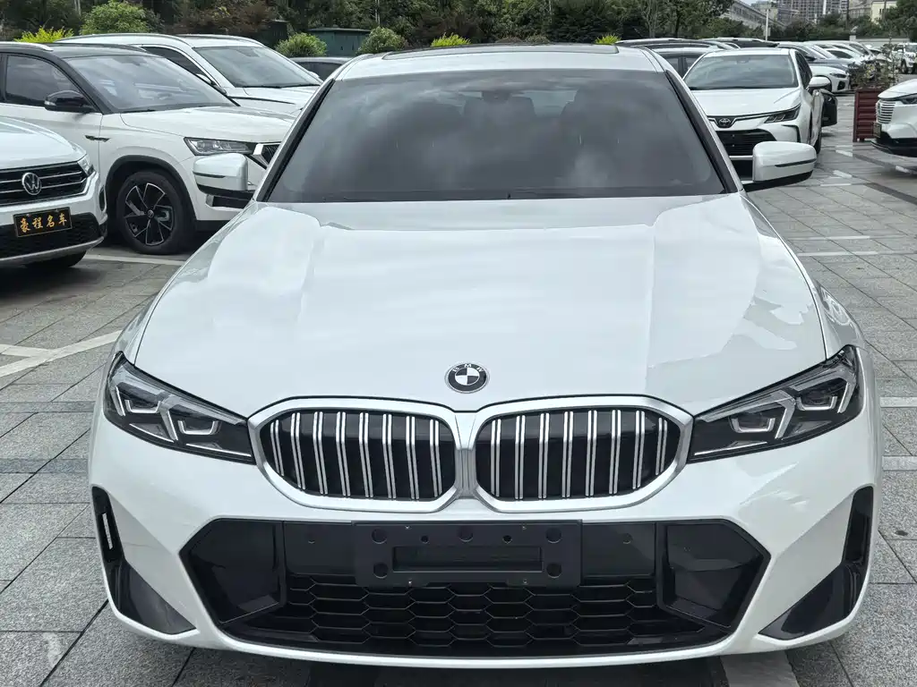 BMW 3 Series 2023