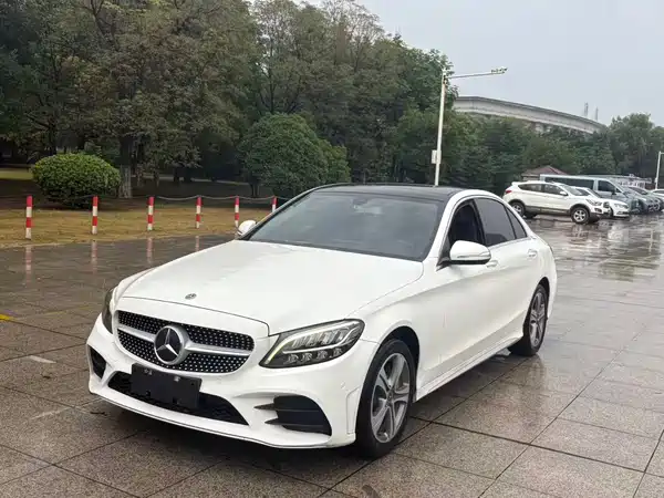 Mercedes-Benz C-Class 2019