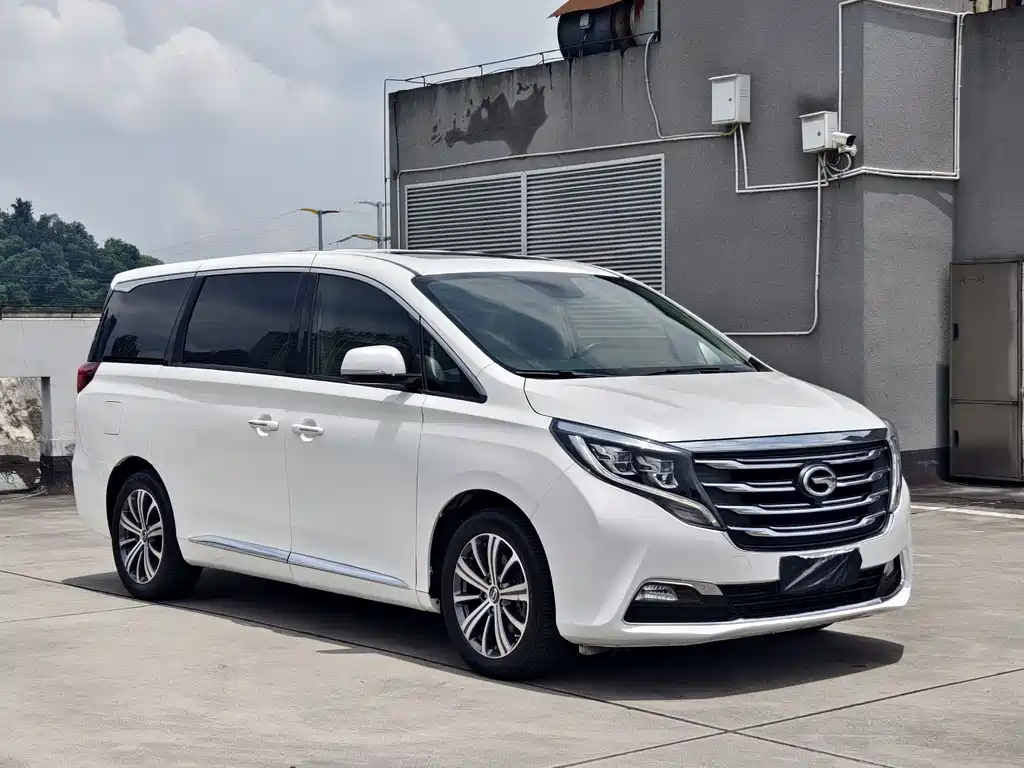 GAC Motor Trumpchi M8 2018 — фото 3